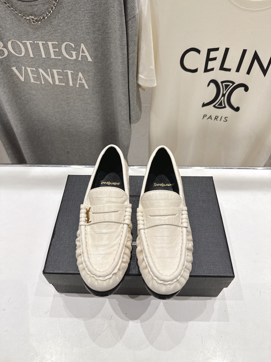 高版本出厂 男码+20   SAINT LAURENT/圣罗兰YSL 26ss爆款平底鞋情侣款玛丽珍一脚