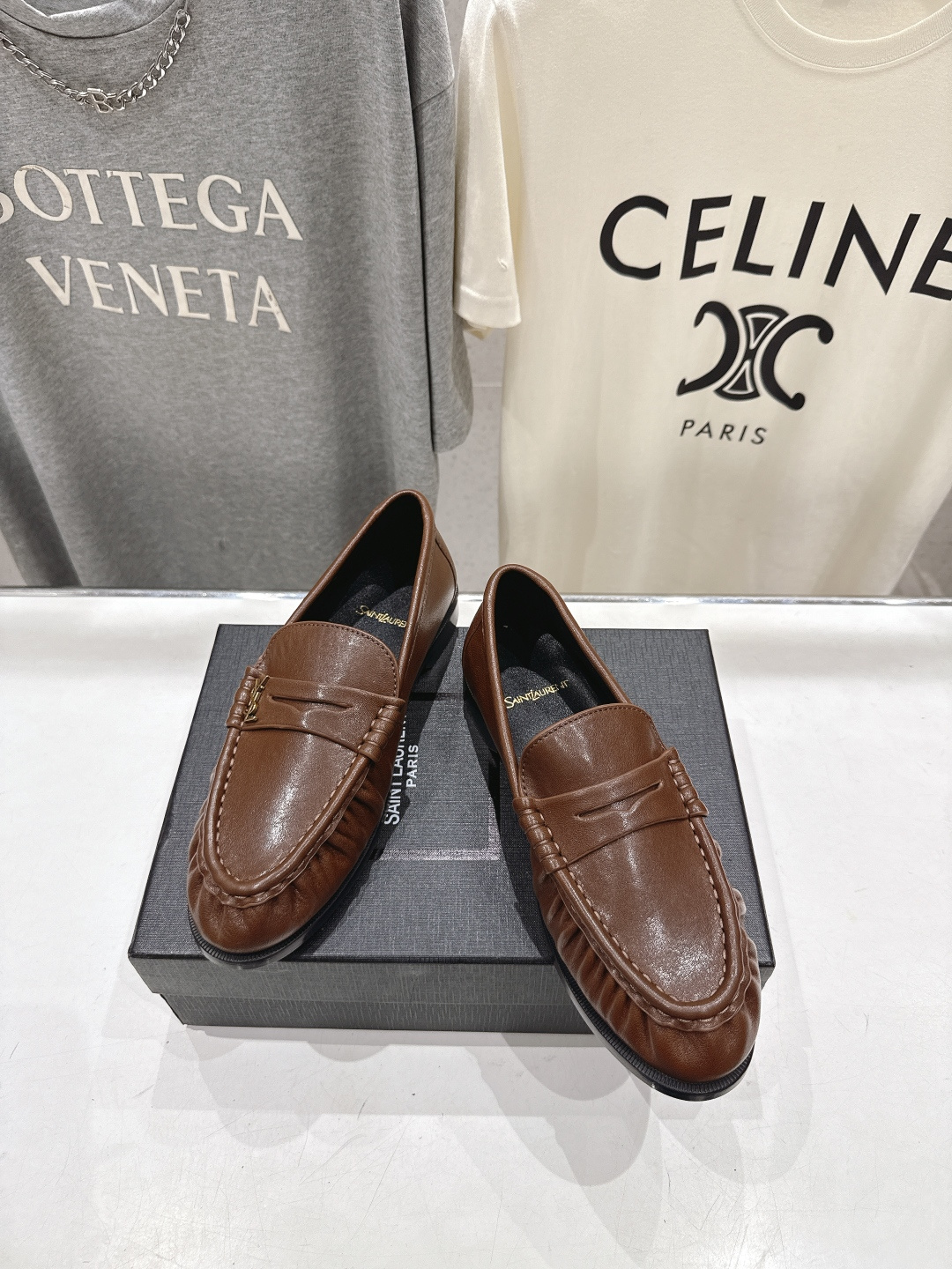 高版本出厂 男码+20   SAINT LAURENT/圣罗兰YSL 26ss爆款平底鞋情侣款玛丽珍一脚