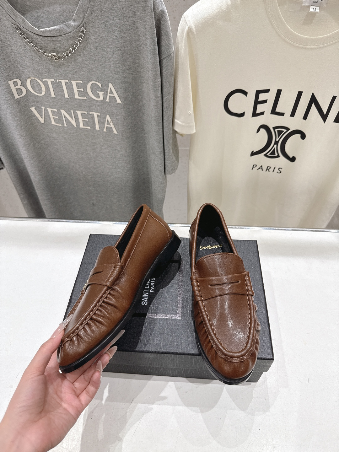 高版本出厂 男码+20   SAINT LAURENT/圣罗兰YSL 26ss爆款平底鞋情侣款玛丽珍一脚