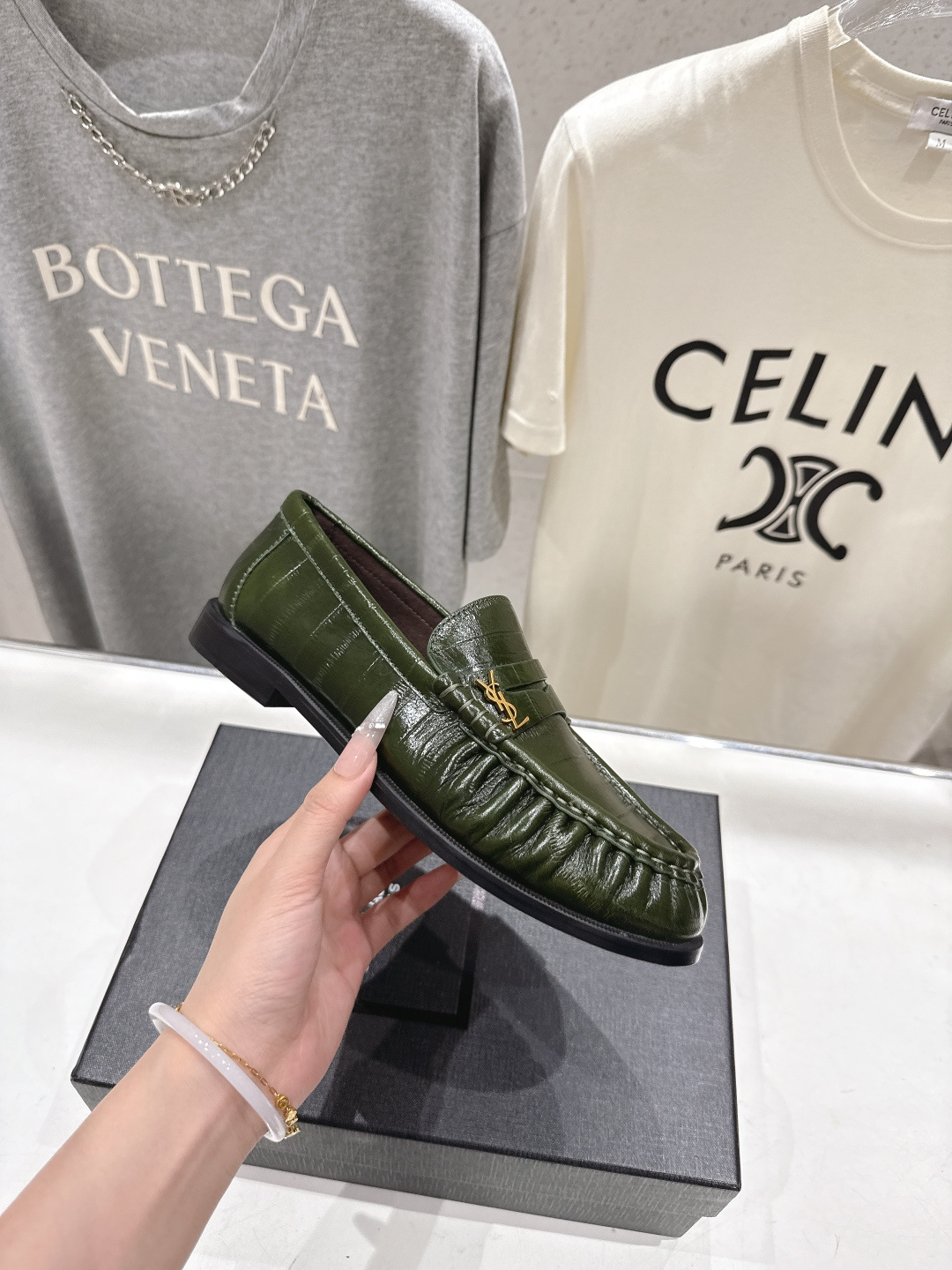 高版本出厂 男码+20   SAINT LAURENT/圣罗兰YSL 26ss爆款平底鞋情侣款玛丽珍一脚