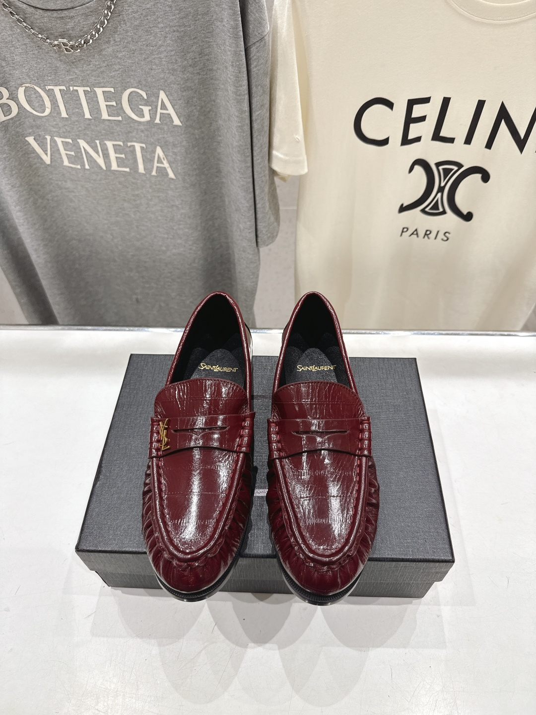 高版本出厂 男码+20   SAINT LAURENT/圣罗兰YSL 26ss爆款平底鞋情侣款玛丽珍一脚