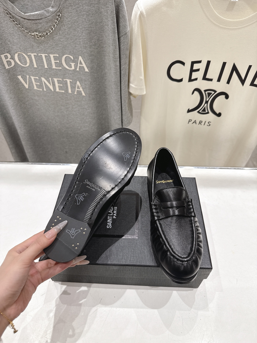 高版本出厂 男码+20   SAINT LAURENT/圣罗兰YSL 26ss爆款平底鞋情侣款玛丽珍一脚