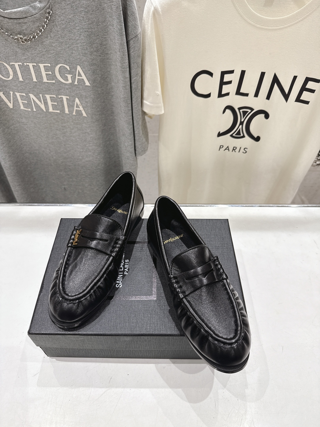 高版本出厂 男码+20   SAINT LAURENT/圣罗兰YSL 26ss爆款平底鞋情侣款玛丽珍一脚