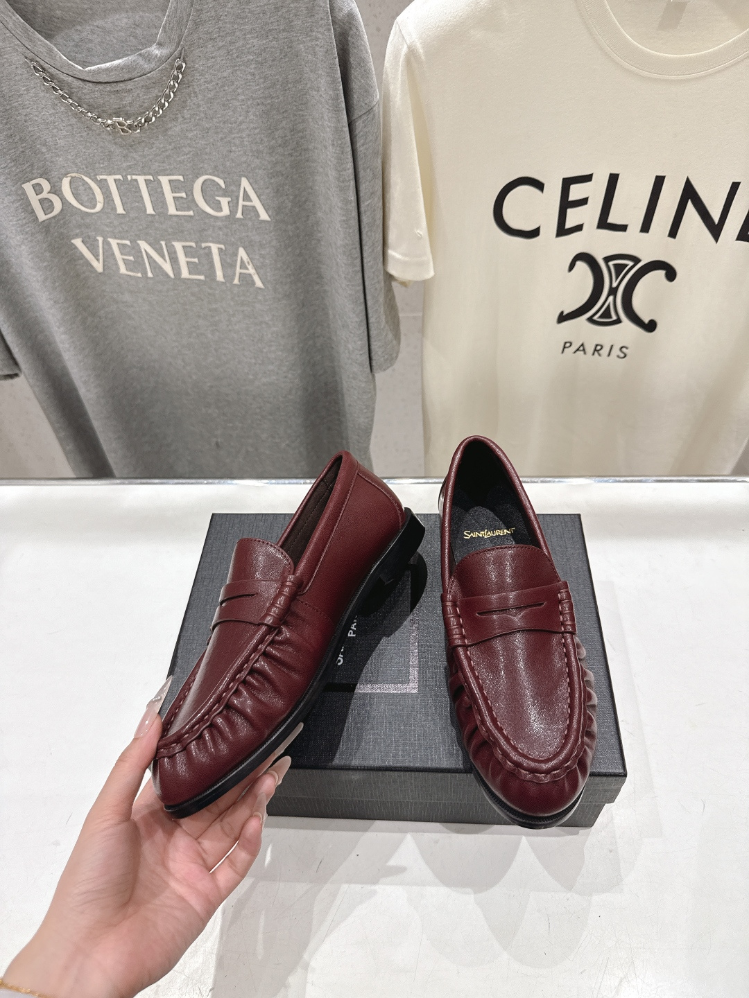 高版本出厂 男码+20   SAINT LAURENT/圣罗兰YSL 26ss爆款平底鞋情侣款玛丽珍一脚
