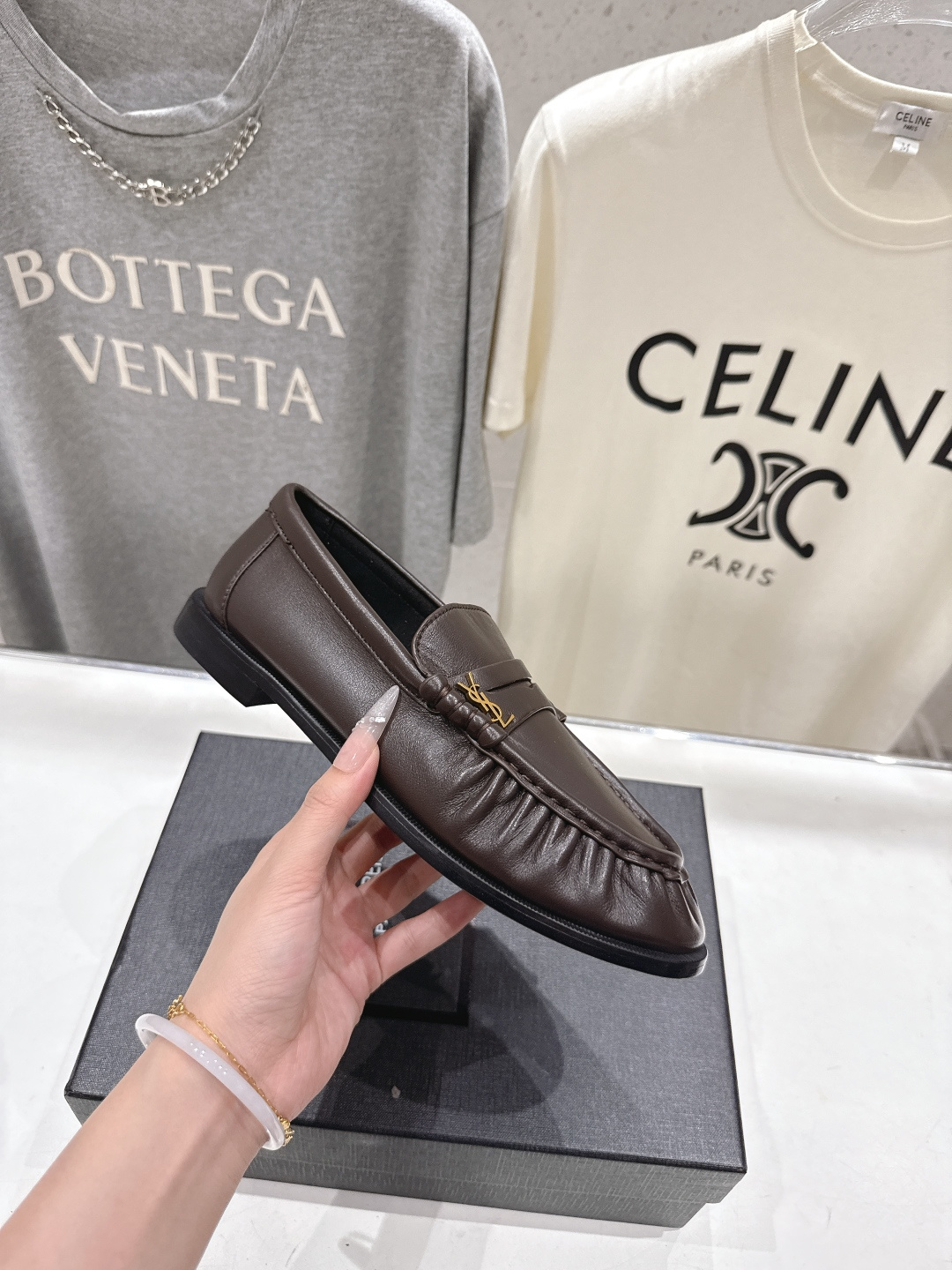 高版本出厂 男码+20   SAINT LAURENT/圣罗兰YSL 26ss爆款平底鞋情侣款玛丽珍一脚