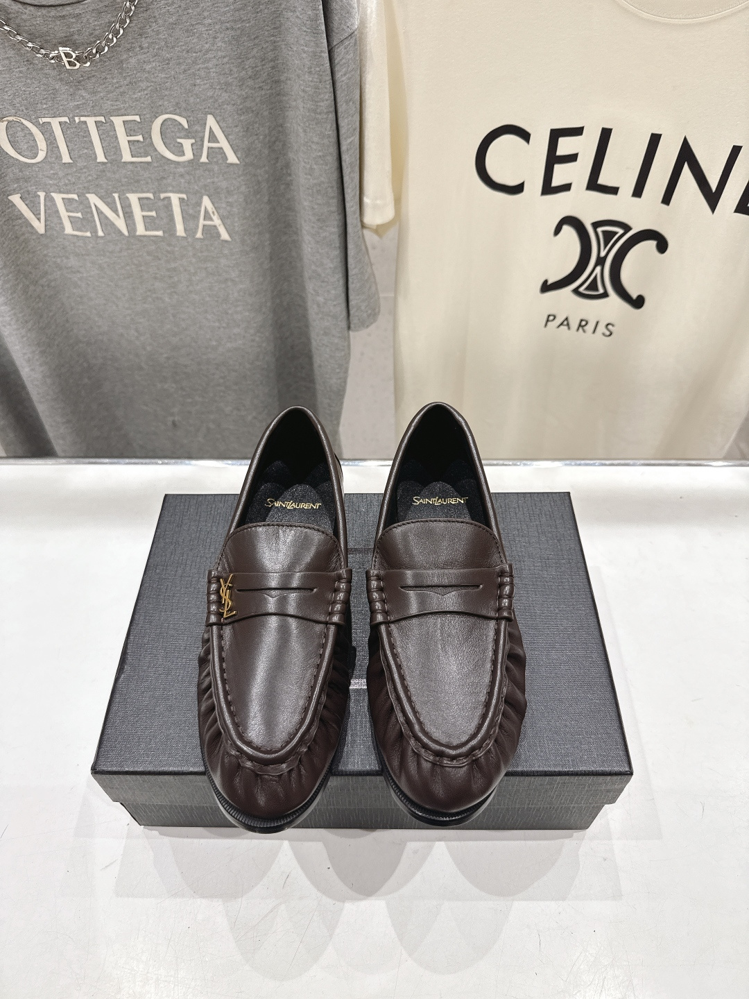 高版本出厂 男码+20   SAINT LAURENT/圣罗兰YSL 26ss爆款平底鞋情侣款玛丽珍一脚