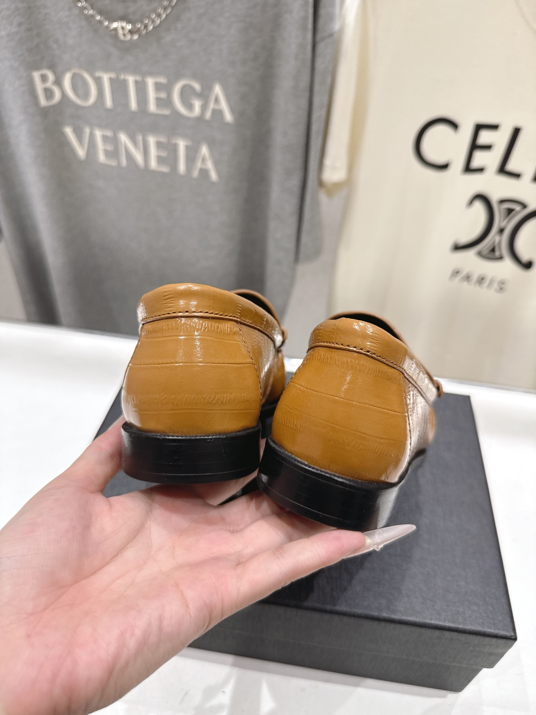 高版本出厂 男码+20   SAINT LAURENT/圣罗兰YSL 26ss爆款平底鞋情侣款玛丽珍一脚