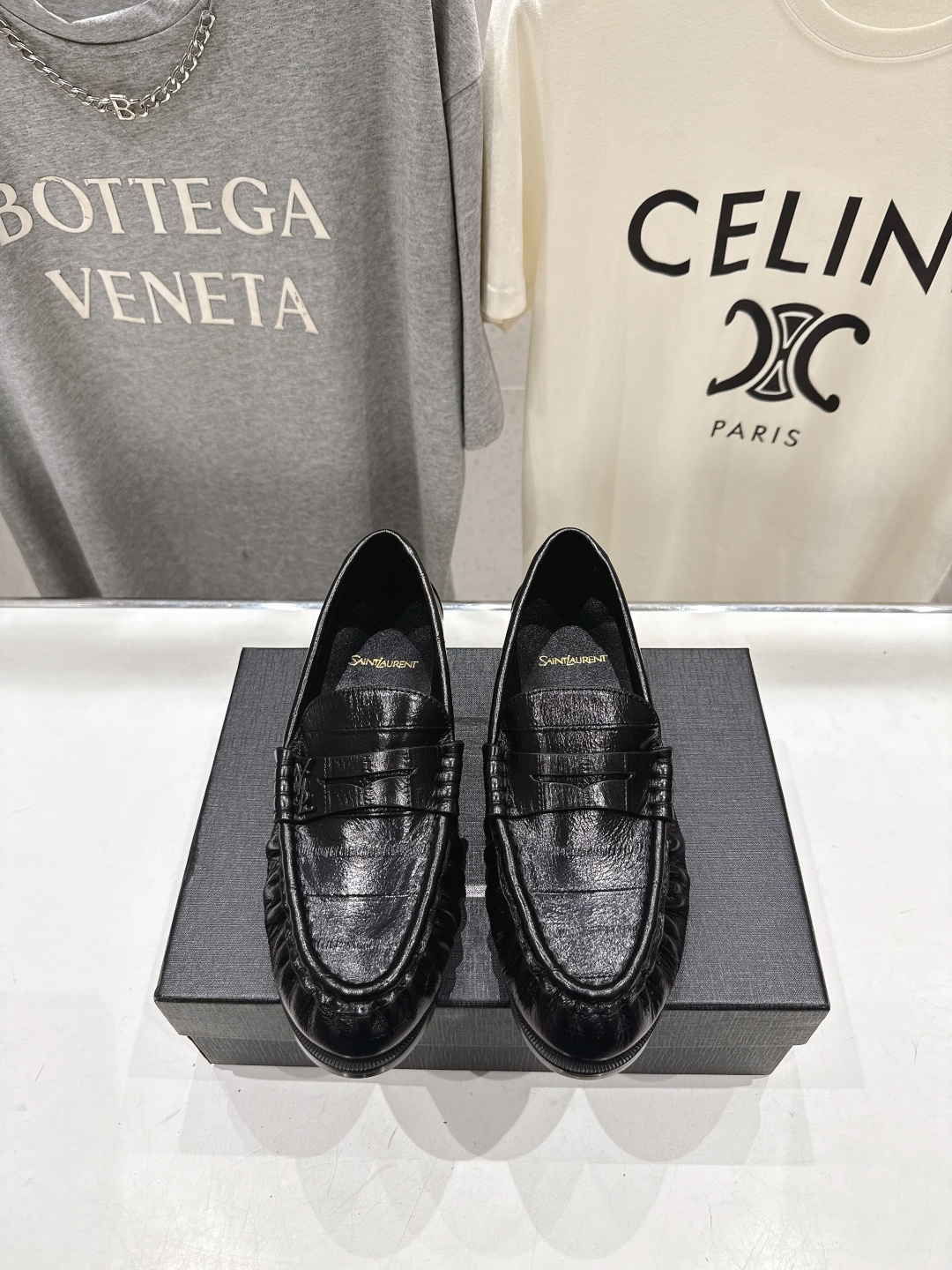高版本出厂 男码+20   SAINT LAURENT/圣罗兰YSL 26ss爆款平底鞋情侣款玛丽珍一脚