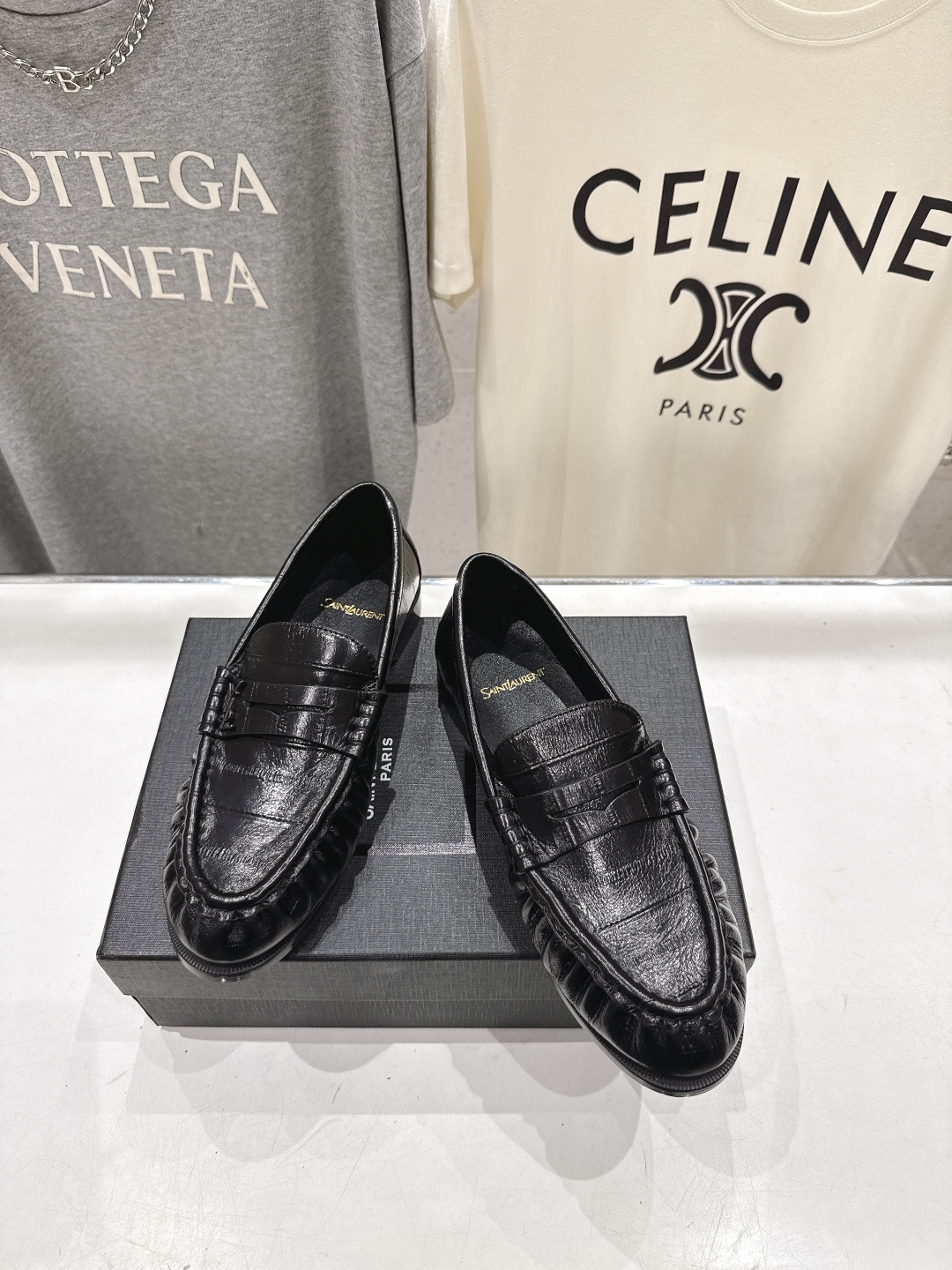 高版本出厂 男码+20   SAINT LAURENT/圣罗兰YSL 26ss爆款平底鞋情侣款玛丽珍一脚