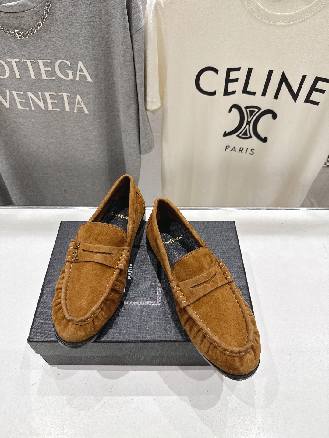 高版本出厂 男码+20   SAINT LAURENT/圣罗兰YSL 26ss爆款平底鞋情侣款玛丽珍一脚