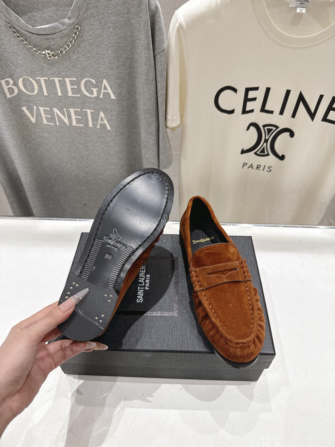 高版本出厂 男码+20   SAINT LAURENT/圣罗兰YSL 26ss爆款平底鞋情侣款玛丽珍一脚