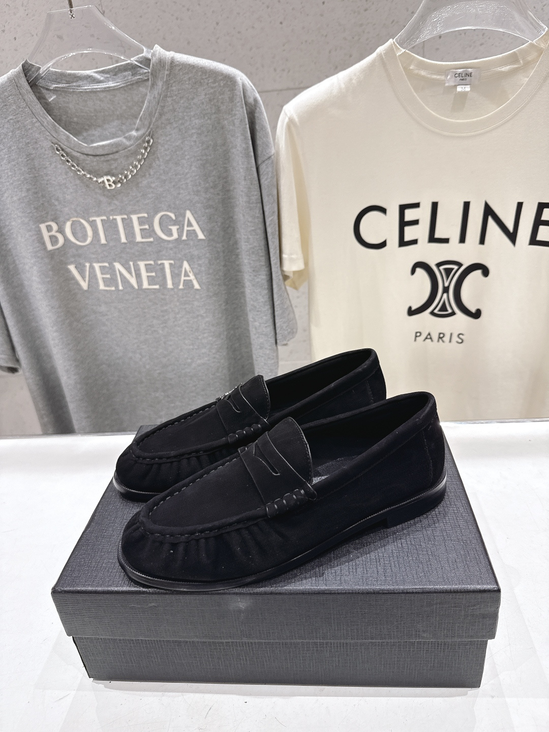 高版本出厂 男码+20   SAINT LAURENT/圣罗兰YSL 26ss爆款平底鞋情侣款玛丽珍一脚