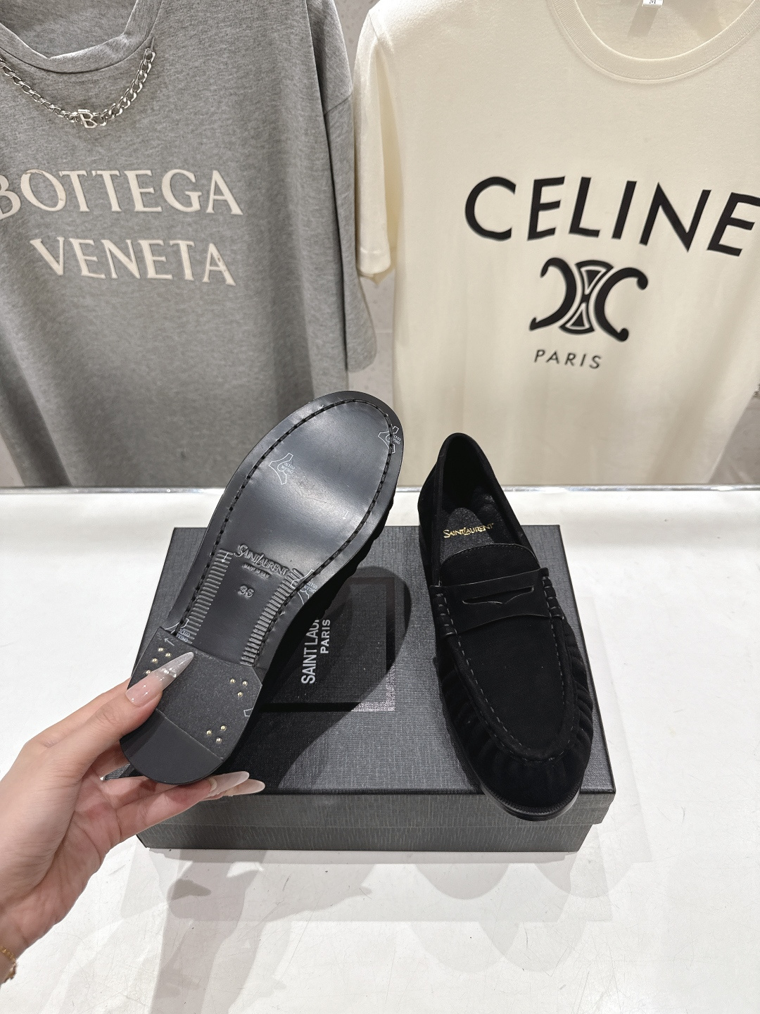 高版本出厂 男码+20   SAINT LAURENT/圣罗兰YSL 26ss爆款平底鞋情侣款玛丽珍一脚