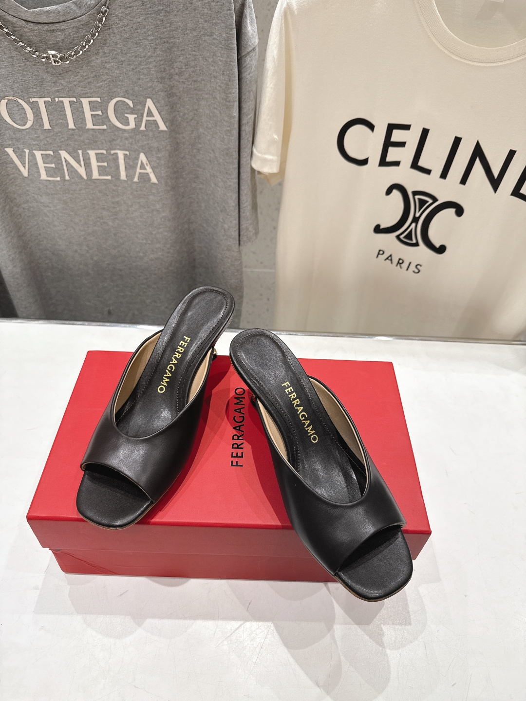 高版本出厂  FERRAGAMO/菲拉格慕F065  26ss夏季新款高跟半包拖鞋菲拉格慕今期高频曝光的