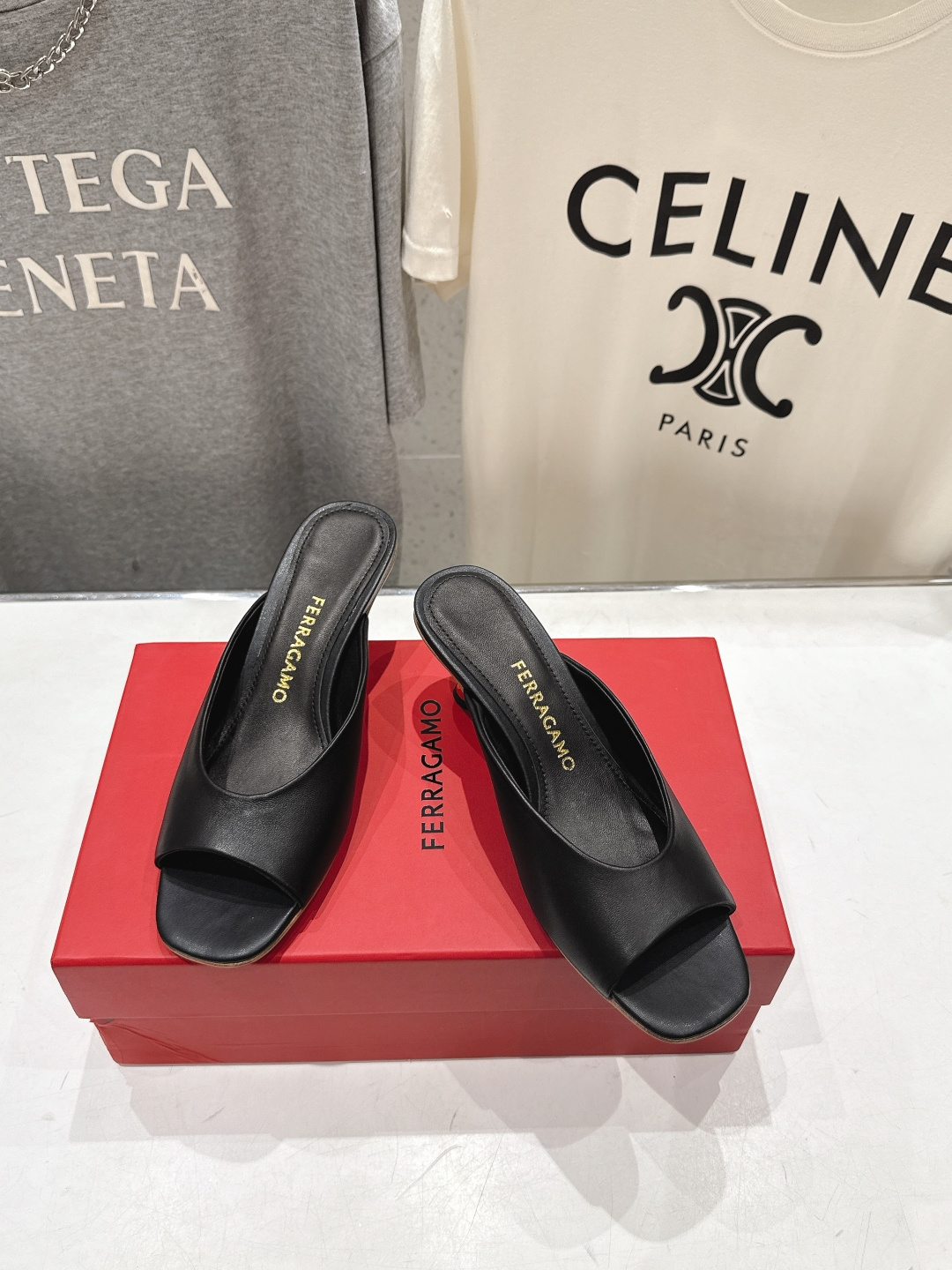 高版本出厂  FERRAGAMO/菲拉格慕F065  26ss夏季新款高跟半包拖鞋菲拉格慕今期高频曝光的