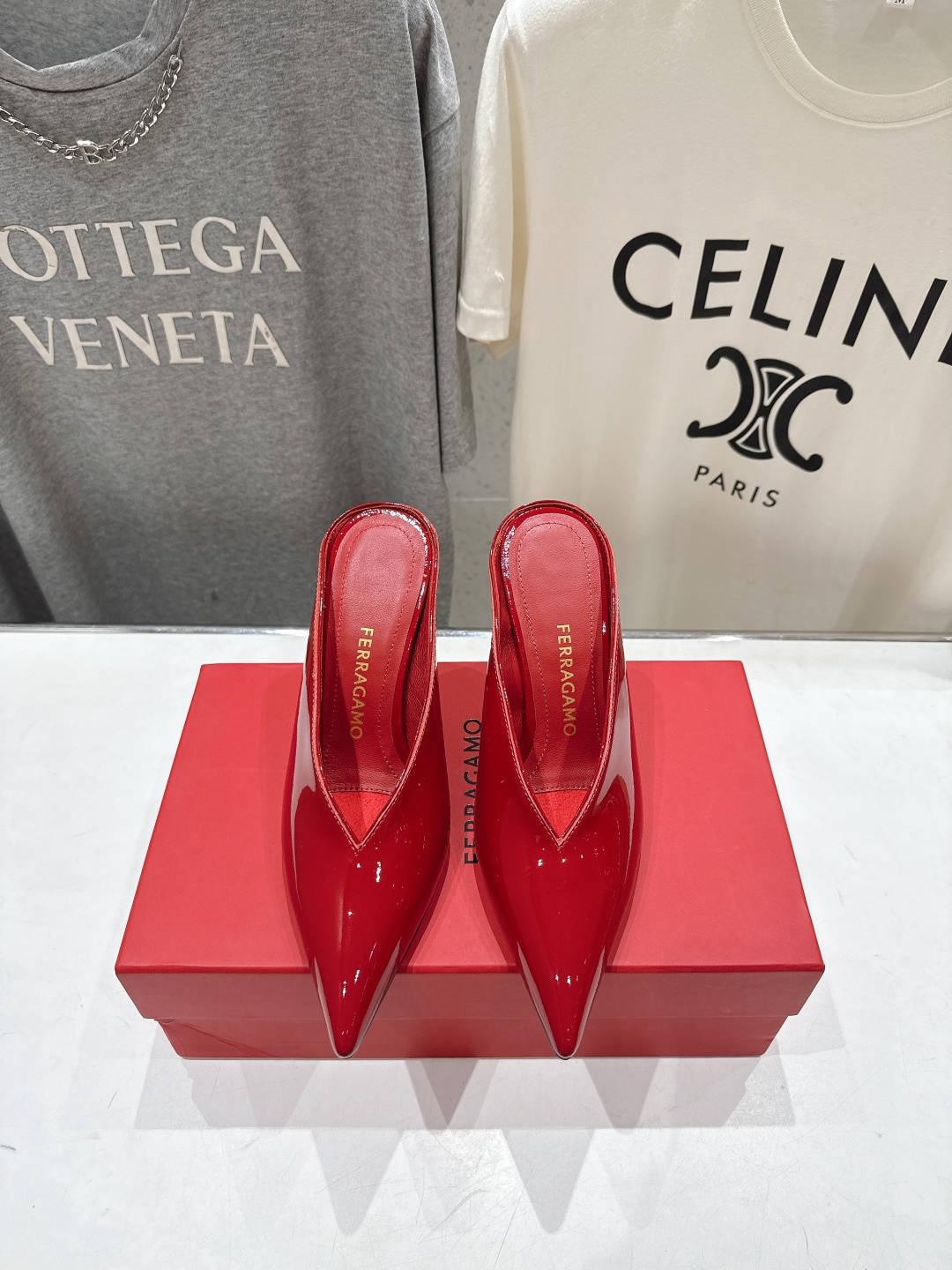 高版本出厂  FERRAGAMO/菲拉格慕F065  26ss夏季新款尖头高跟半包拖鞋菲拉格慕今期高频曝
