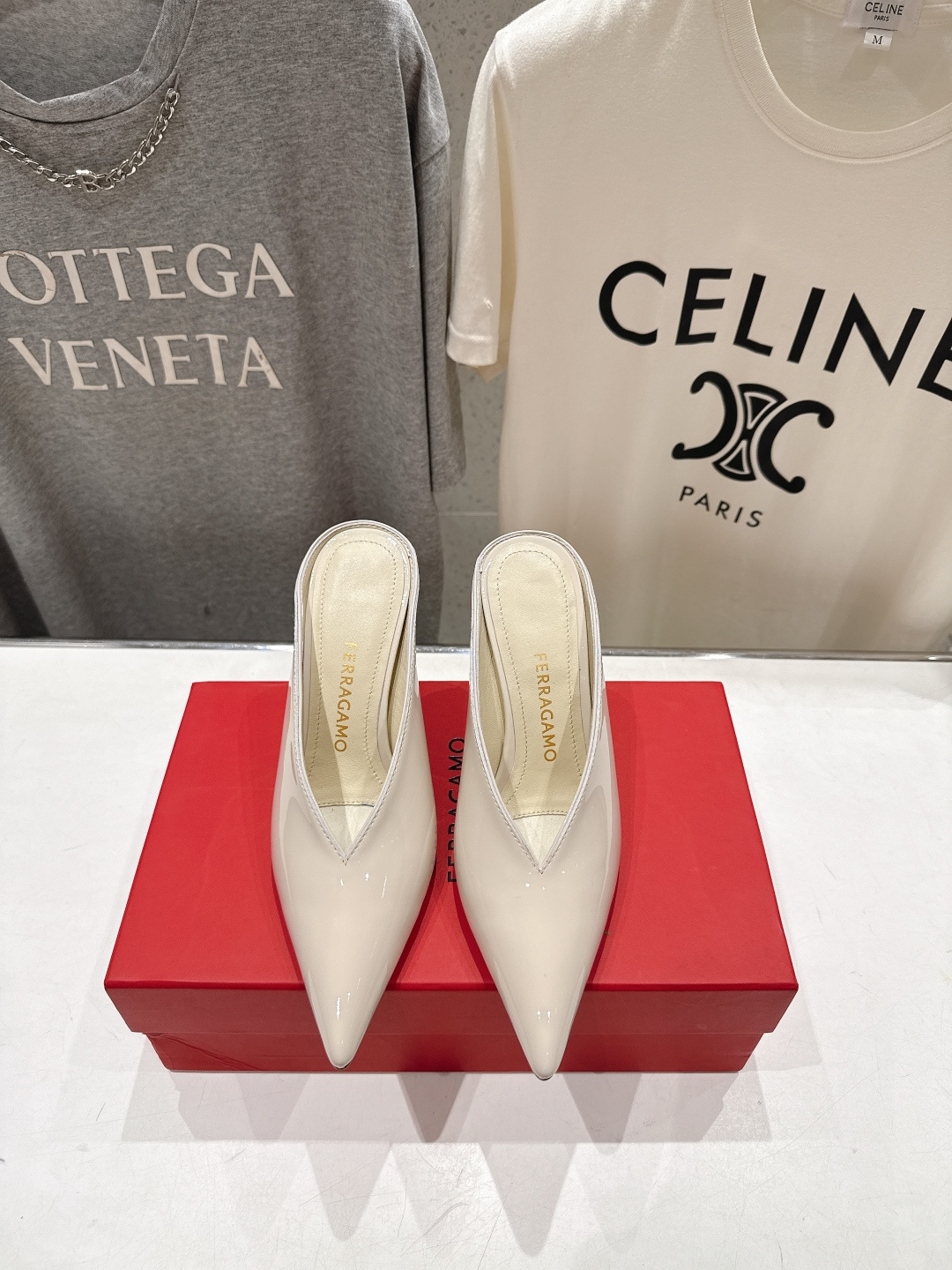 高版本出厂  FERRAGAMO/菲拉格慕F065  26ss夏季新款尖头高跟半包拖鞋菲拉格慕今期高频曝