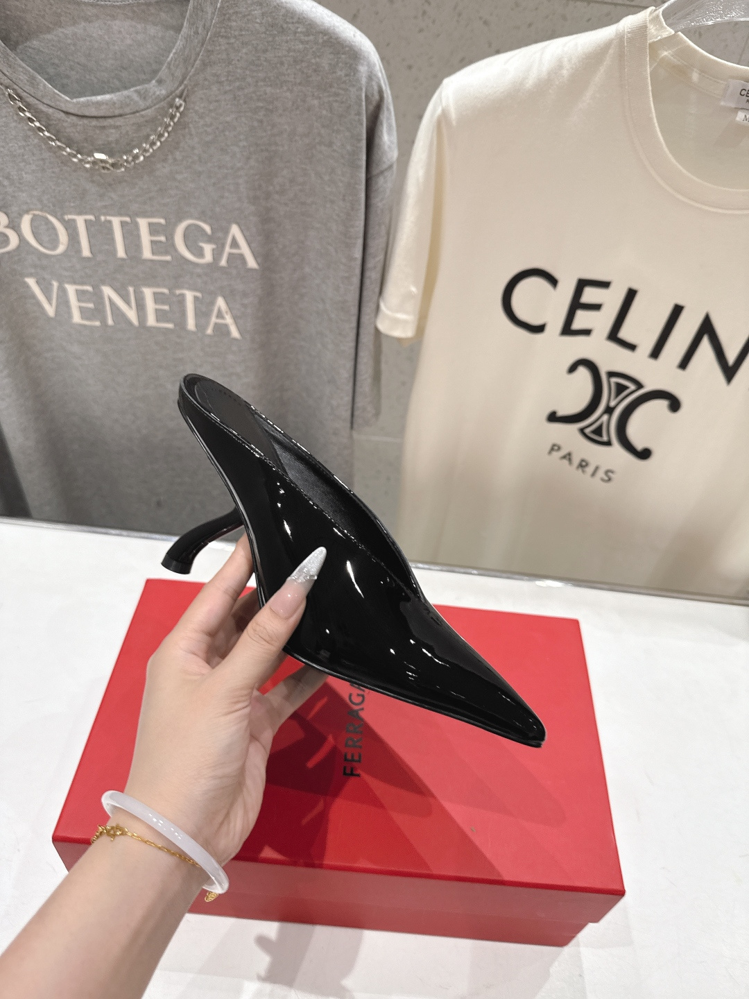 高版本出厂  FERRAGAMO/菲拉格慕F065  26ss夏季新款尖头高跟半包拖鞋菲拉格慕今期高频曝
