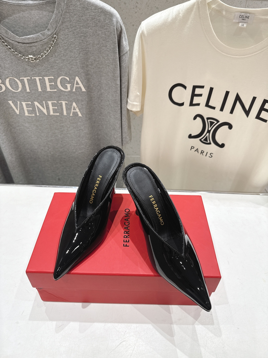 高版本出厂  FERRAGAMO/菲拉格慕F065  26ss夏季新款尖头高跟半包拖鞋菲拉格慕今期高频曝