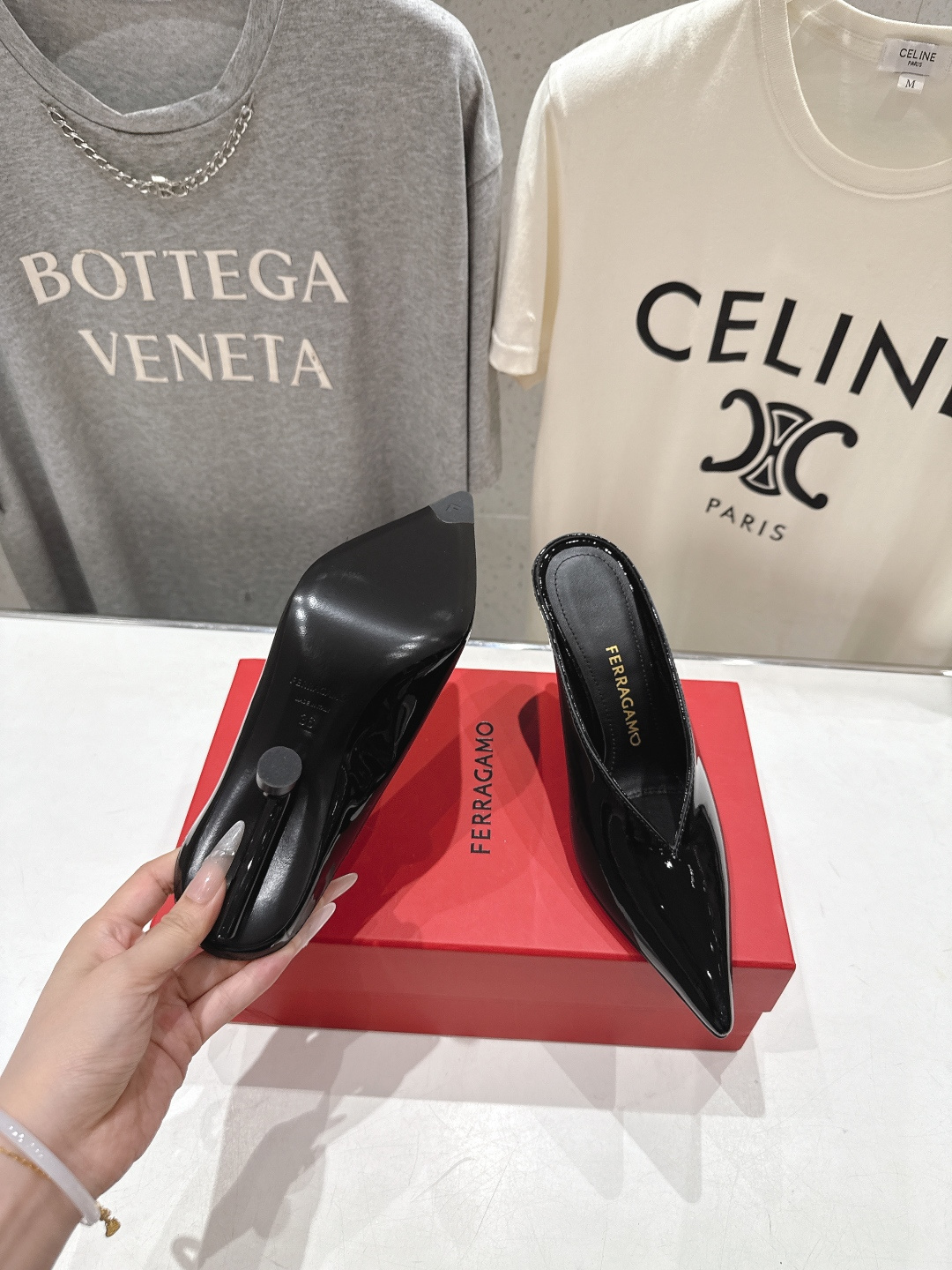 高版本出厂  FERRAGAMO/菲拉格慕F065  26ss夏季新款尖头高跟半包拖鞋菲拉格慕今期高频曝