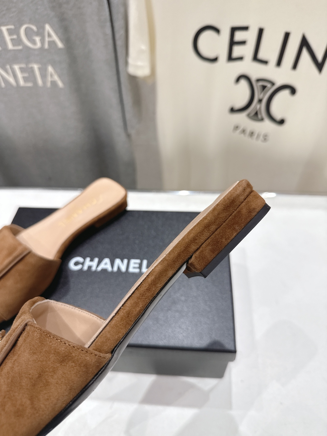 高版本出厂  CHANEL*香奈儿F016 小香2026/𝐒𝐒 𝐧𝐞𝐰夏季新品编织平底拖鞋这一季的拖鞋简