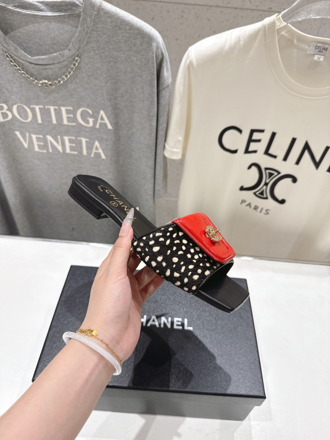 高版本出厂  CHANEL*香奈儿F016 小香2026/𝐒𝐒 𝐧𝐞𝐰夏季新品编织平底拖鞋这一季的拖鞋简