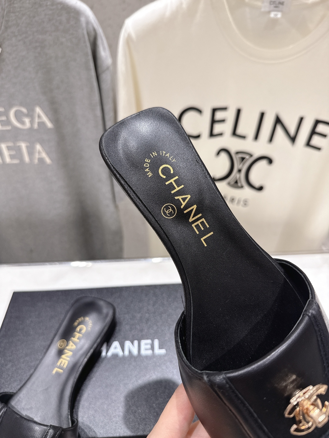 高版本出厂  CHANEL*香奈儿F016 小香2026/𝐒𝐒 𝐧𝐞𝐰夏季新品编织平底拖鞋这一季的拖鞋简