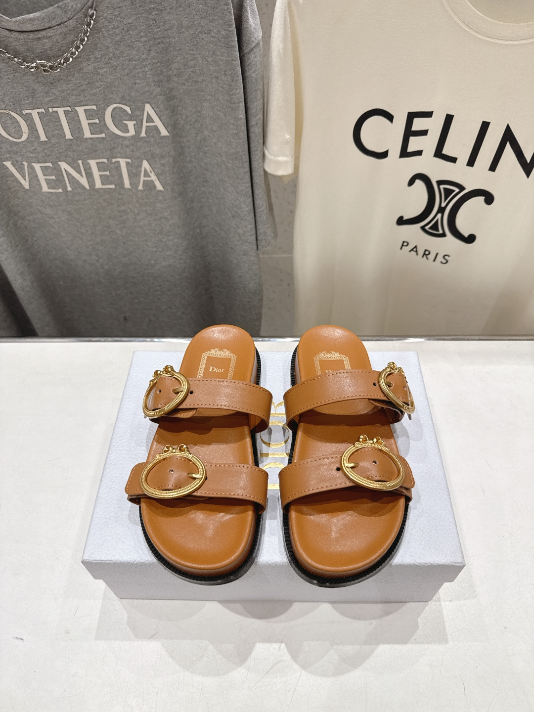 高版本出厂 【高品质】Dior*迪奥F019 D家2026ss春夏新款魔术贴沙滩拖鞋凉鞋～经典版型 搭配