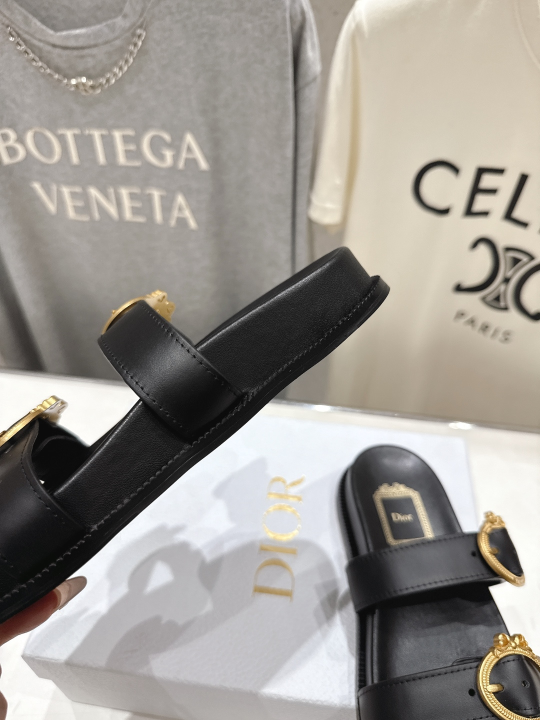 高版本出厂 【高品质】Dior*迪奥F019 D家2026ss春夏新款魔术贴沙滩拖鞋凉鞋～经典版型 搭配