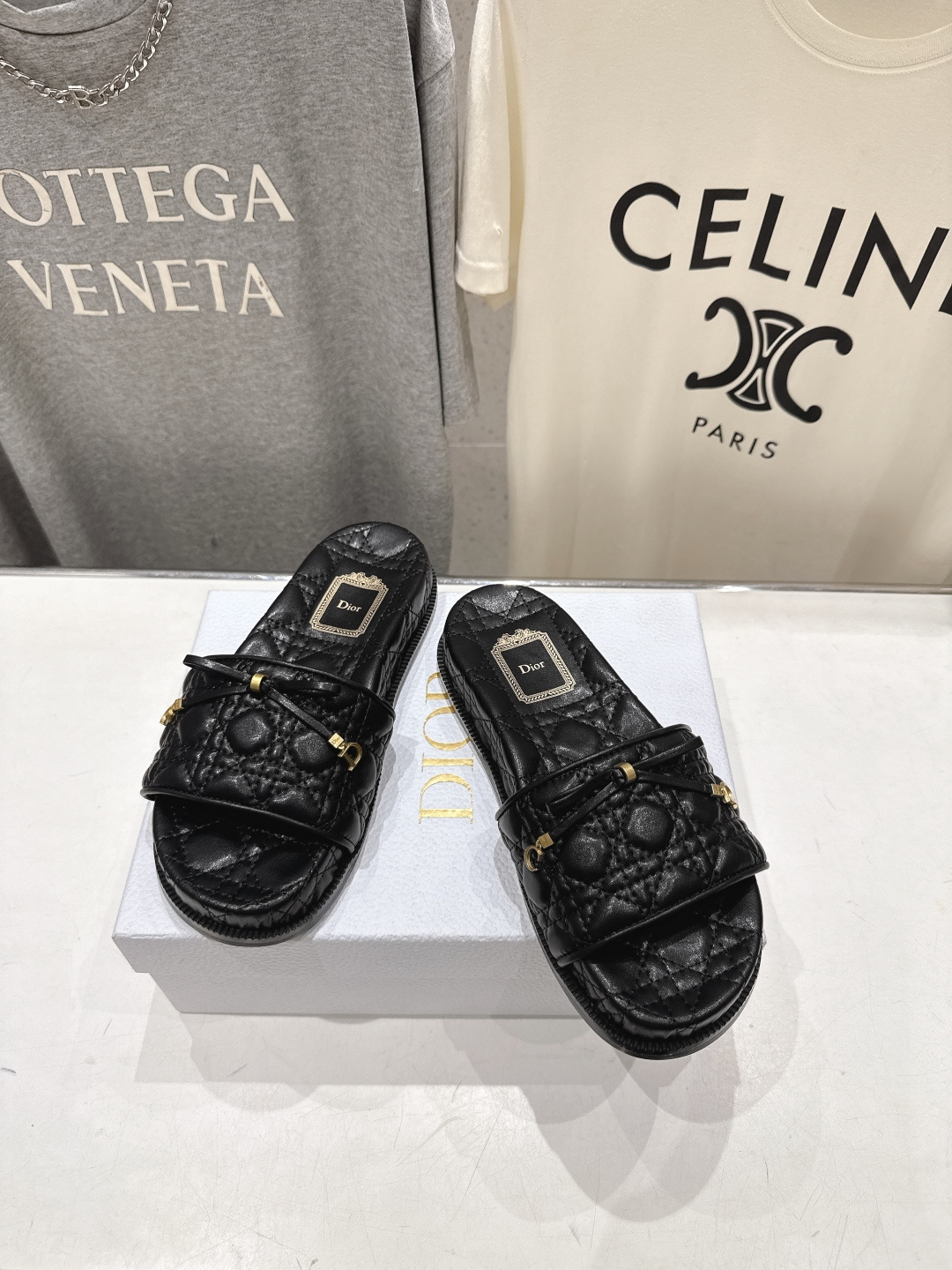 高版本出厂 【高品质】Dior*迪奥D家F019 2026ss夏季新款厚底沙滩拖鞋～经典版型 搭配贴合脚