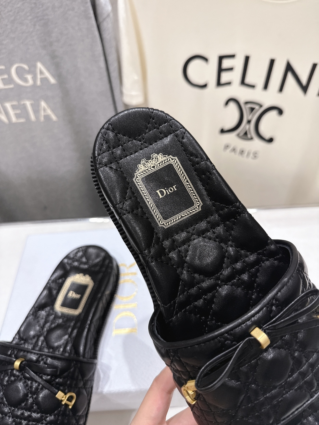 高版本出厂 【高品质】Dior*迪奥D家F019 2026ss夏季新款厚底沙滩拖鞋～经典版型 搭配贴合脚