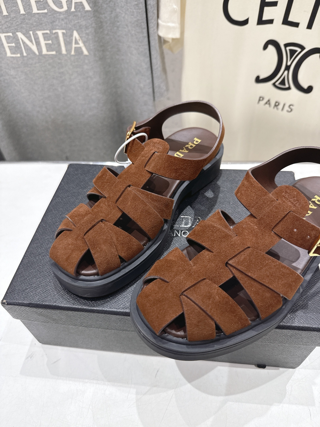 高版本出厂 Prada/普拉达F029 2026ss夏季新款复古风沙滩厚底凉鞋这个鞋型真的属于经典不会过
