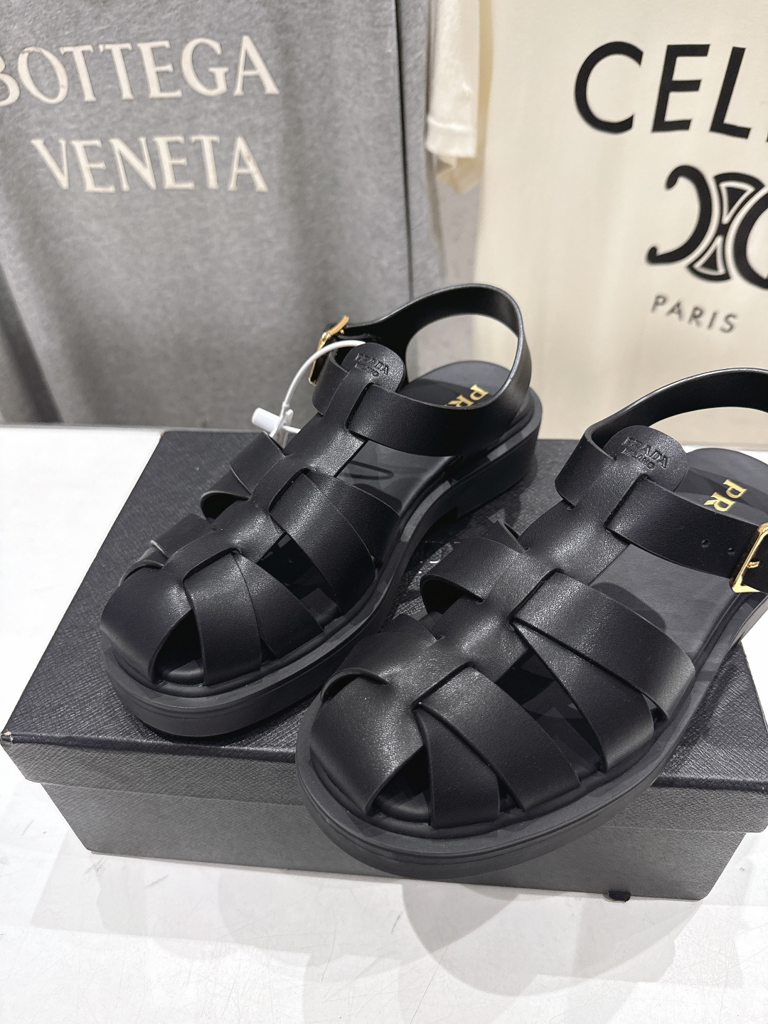 高版本出厂 Prada/普拉达F029 2026ss夏季新款复古风沙滩厚底凉鞋这个鞋型真的属于经典不会过