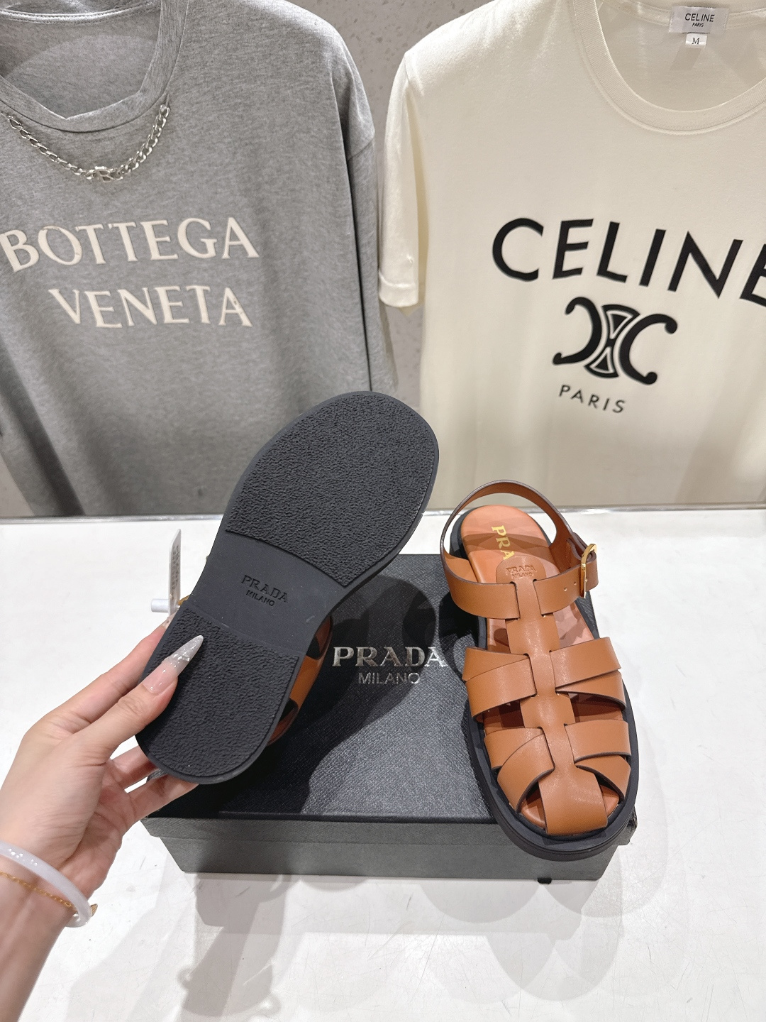 高版本出厂 Prada/普拉达F029 2026ss夏季新款复古风沙滩厚底凉鞋这个鞋型真的属于经典不会过
