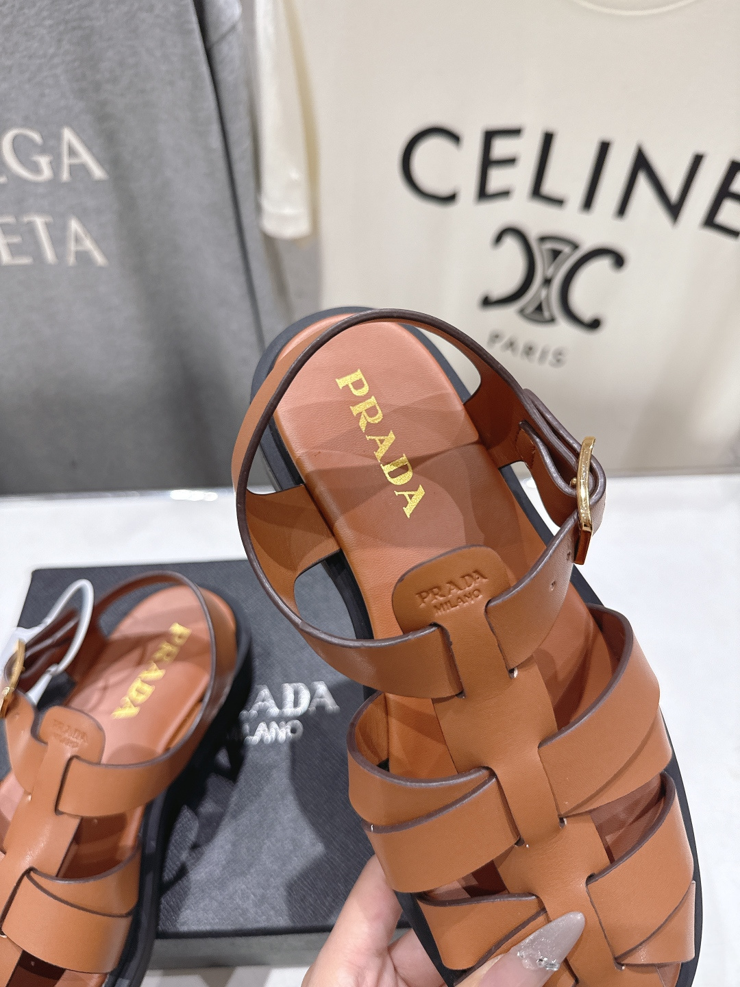 高版本出厂 Prada/普拉达F029 2026ss夏季新款复古风沙滩厚底凉鞋这个鞋型真的属于经典不会过