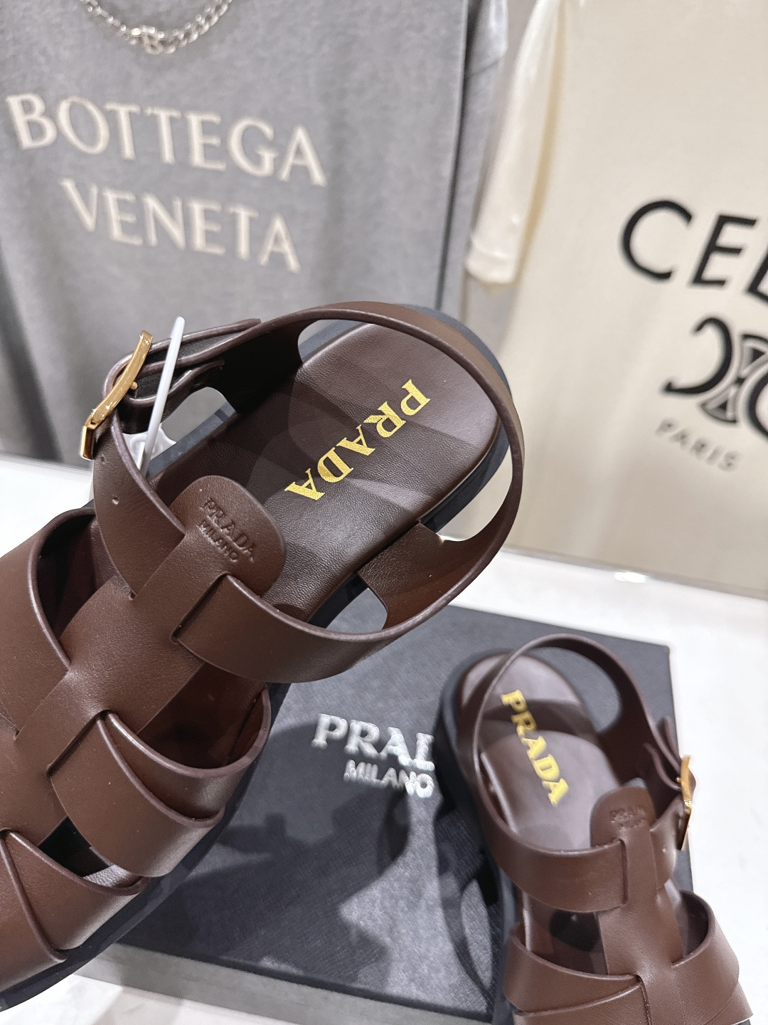 高版本出厂 Prada/普拉达F029 2026ss夏季新款复古风沙滩厚底凉鞋这个鞋型真的属于经典不会过