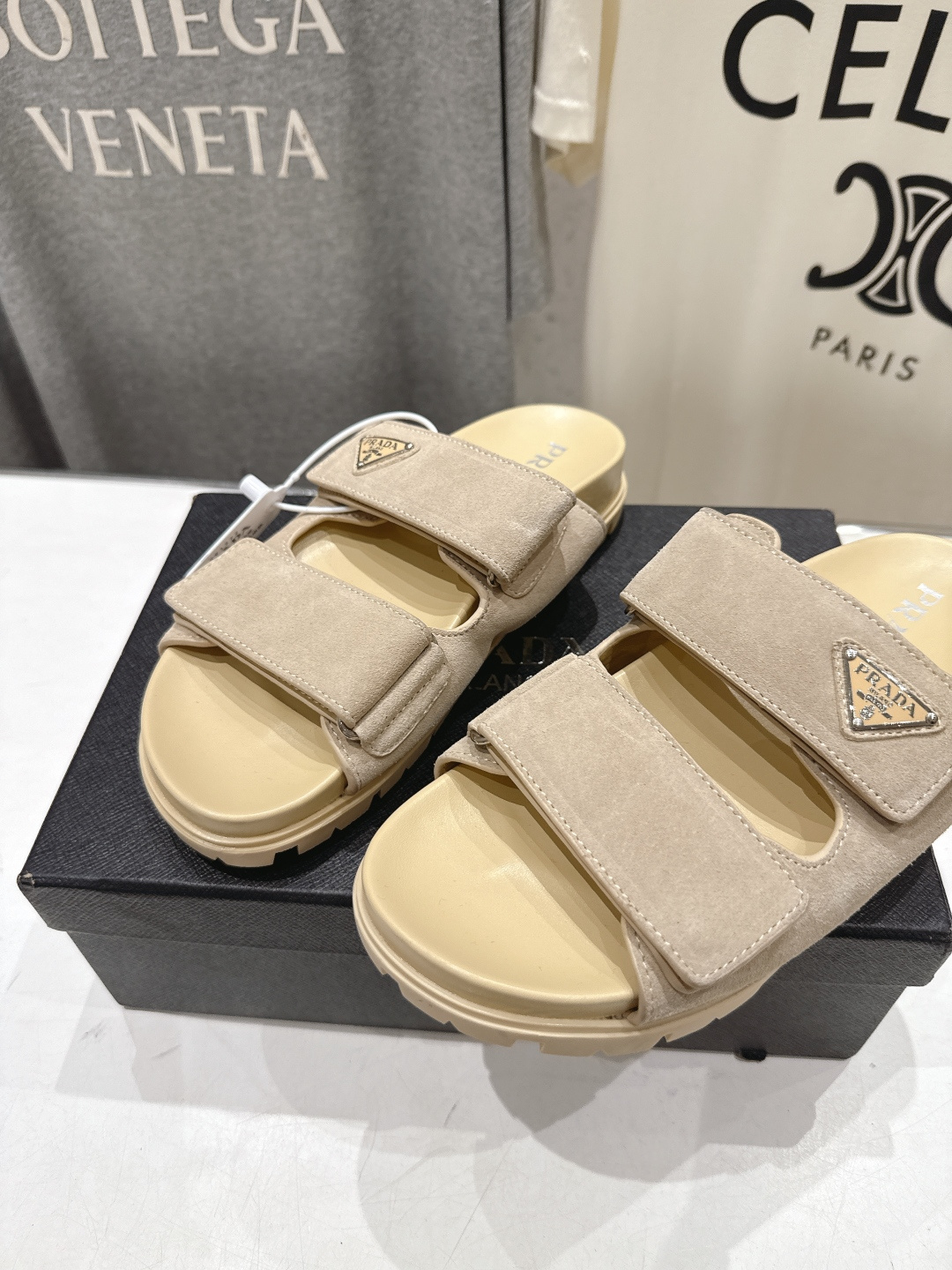 高版本出厂  Prada/普拉达F029 26ss夏季新款魔术贴厚底沙滩拖鞋这个鞋型真的属于经典不会过时