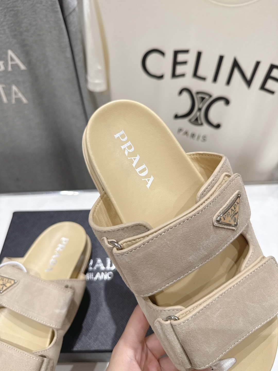 高版本出厂  Prada/普拉达F029 26ss夏季新款魔术贴厚底沙滩拖鞋这个鞋型真的属于经典不会过时