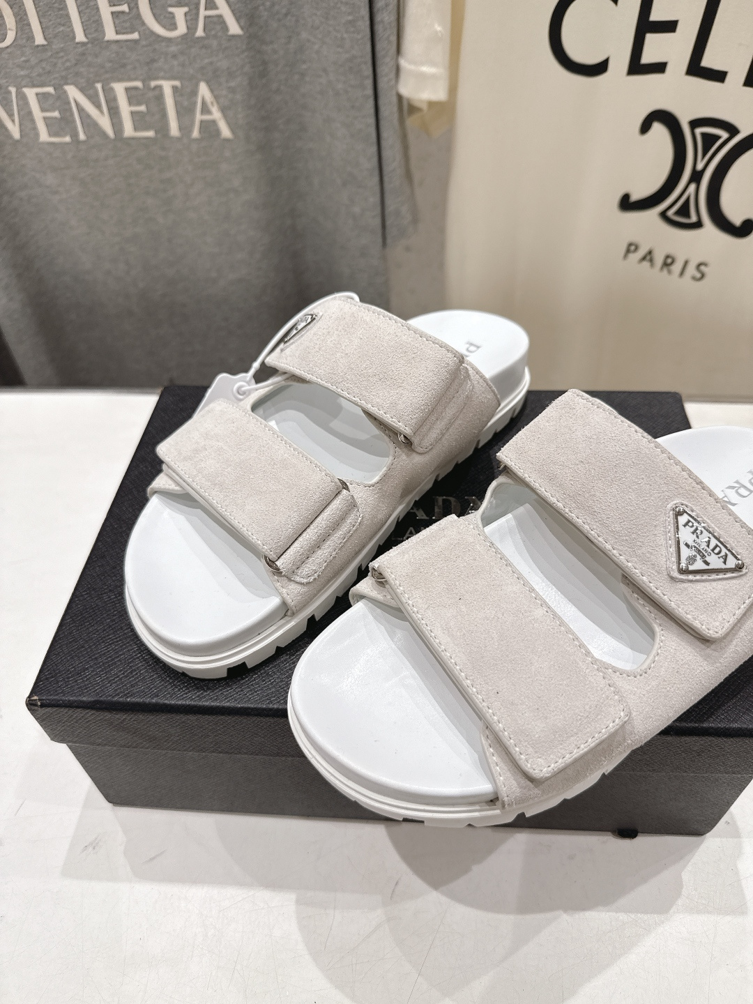 高版本出厂  Prada/普拉达F029 26ss夏季新款魔术贴厚底沙滩拖鞋这个鞋型真的属于经典不会过时