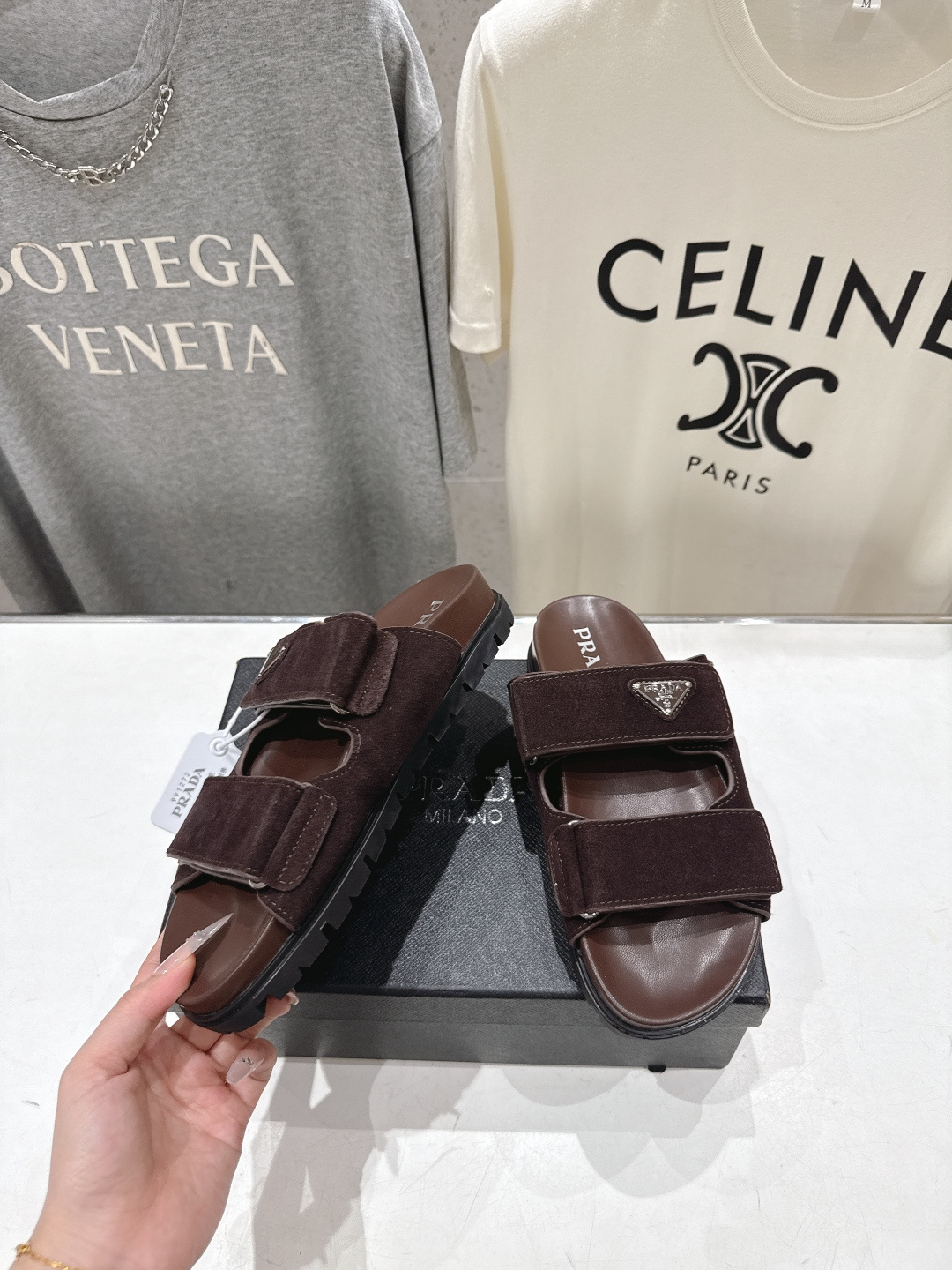 高版本出厂  Prada/普拉达F029 26ss夏季新款魔术贴厚底沙滩拖鞋这个鞋型真的属于经典不会过时