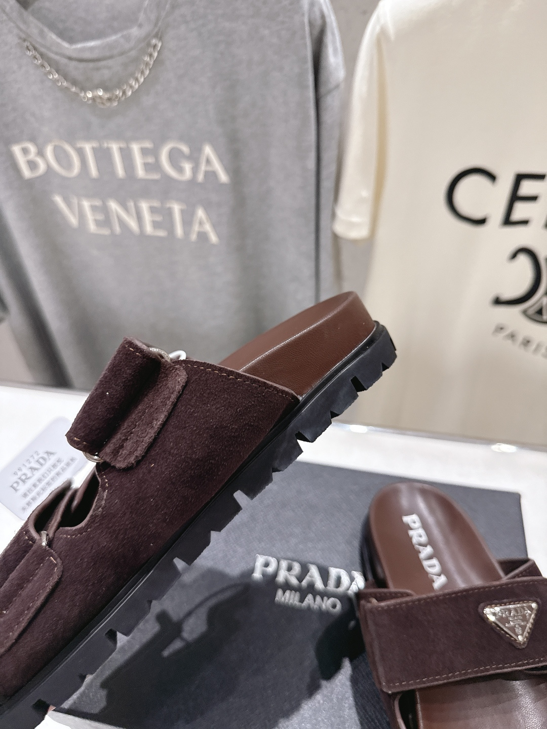 高版本出厂  Prada/普拉达F029 26ss夏季新款魔术贴厚底沙滩拖鞋这个鞋型真的属于经典不会过时