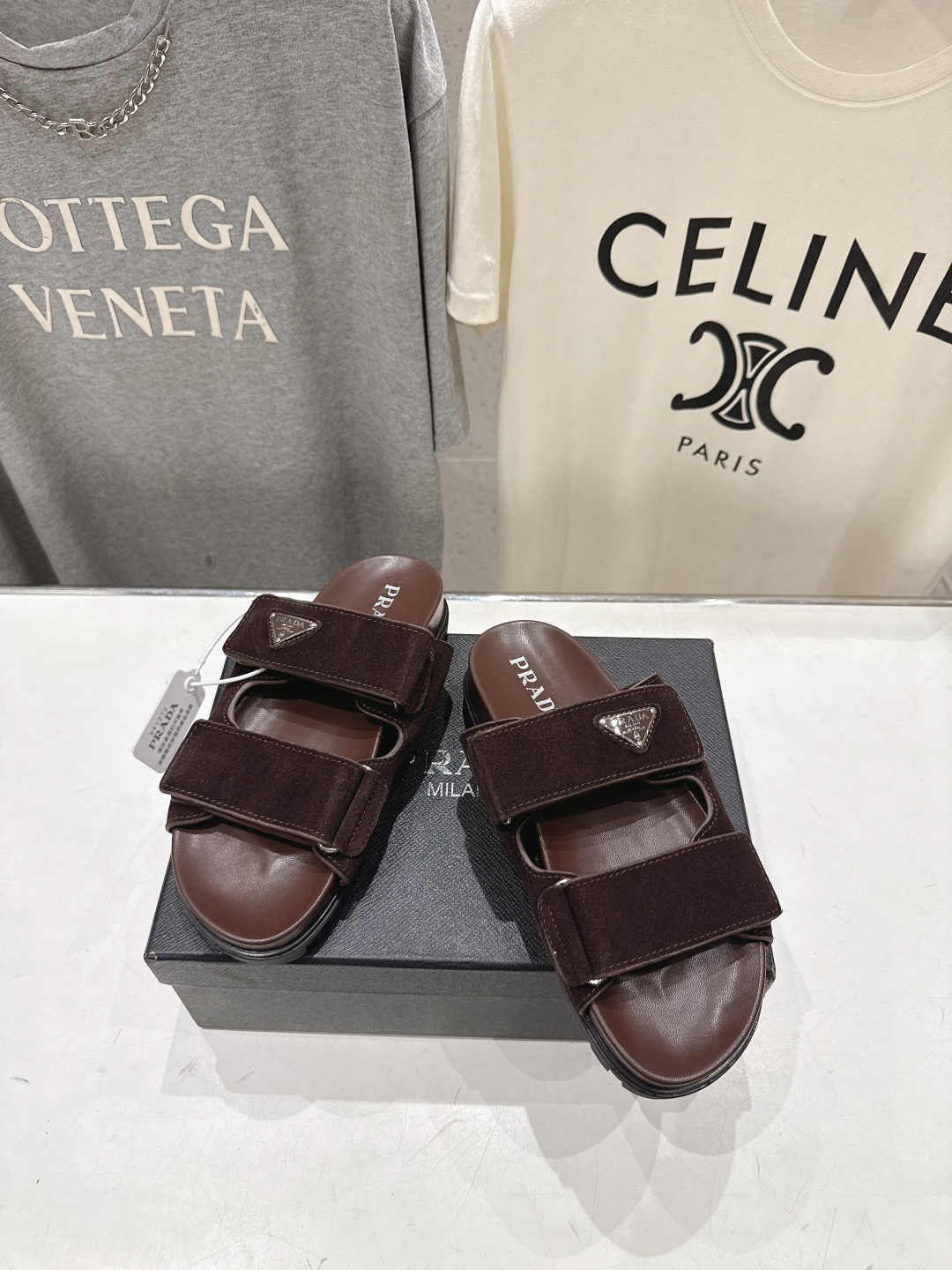高版本出厂  Prada/普拉达F029 26ss夏季新款魔术贴厚底沙滩拖鞋这个鞋型真的属于经典不会过时