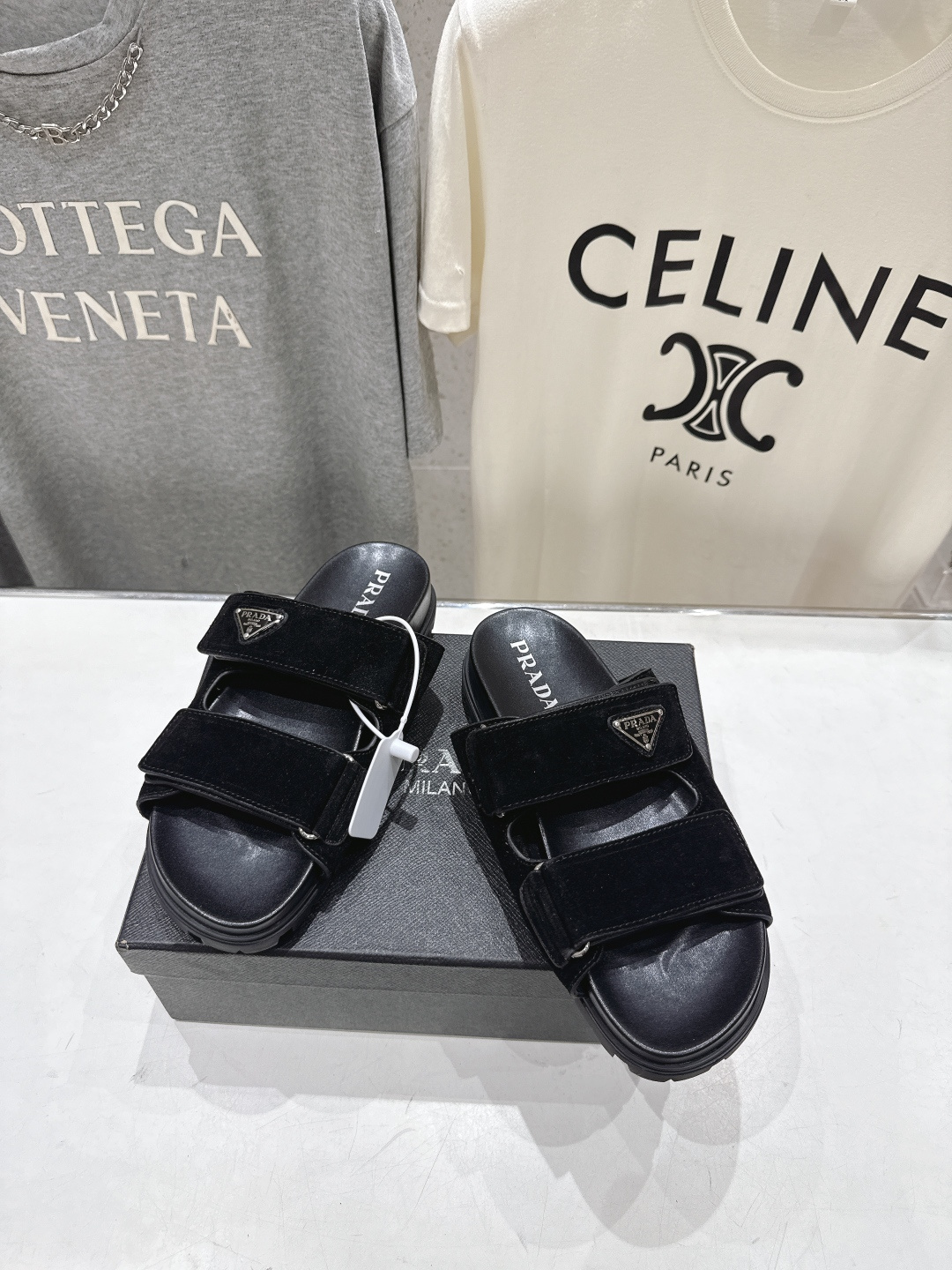 高版本出厂  Prada/普拉达F029 26ss夏季新款魔术贴厚底沙滩拖鞋这个鞋型真的属于经典不会过时