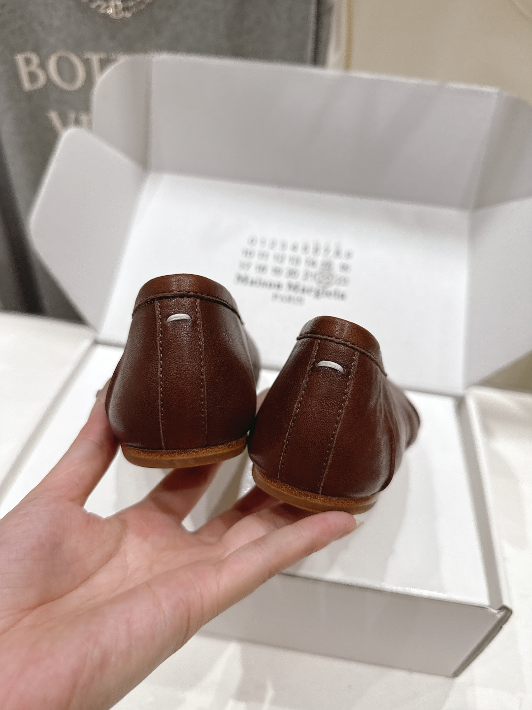 高版本出厂    MM6【Maison Magical】马吉拉2026ss官方同步新品最近超级火的平底分