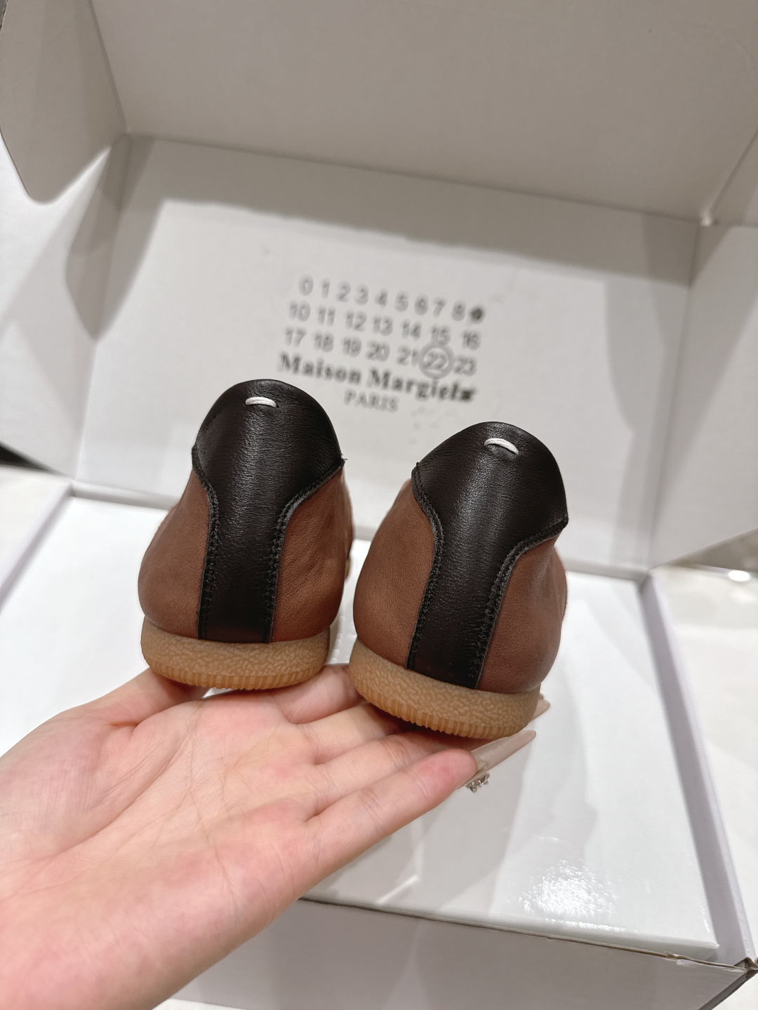 高版本出厂 情侣款  Maison Margiela 马吉拉MM6新款休闲鞋板鞋德训鞋...顶级品质 新