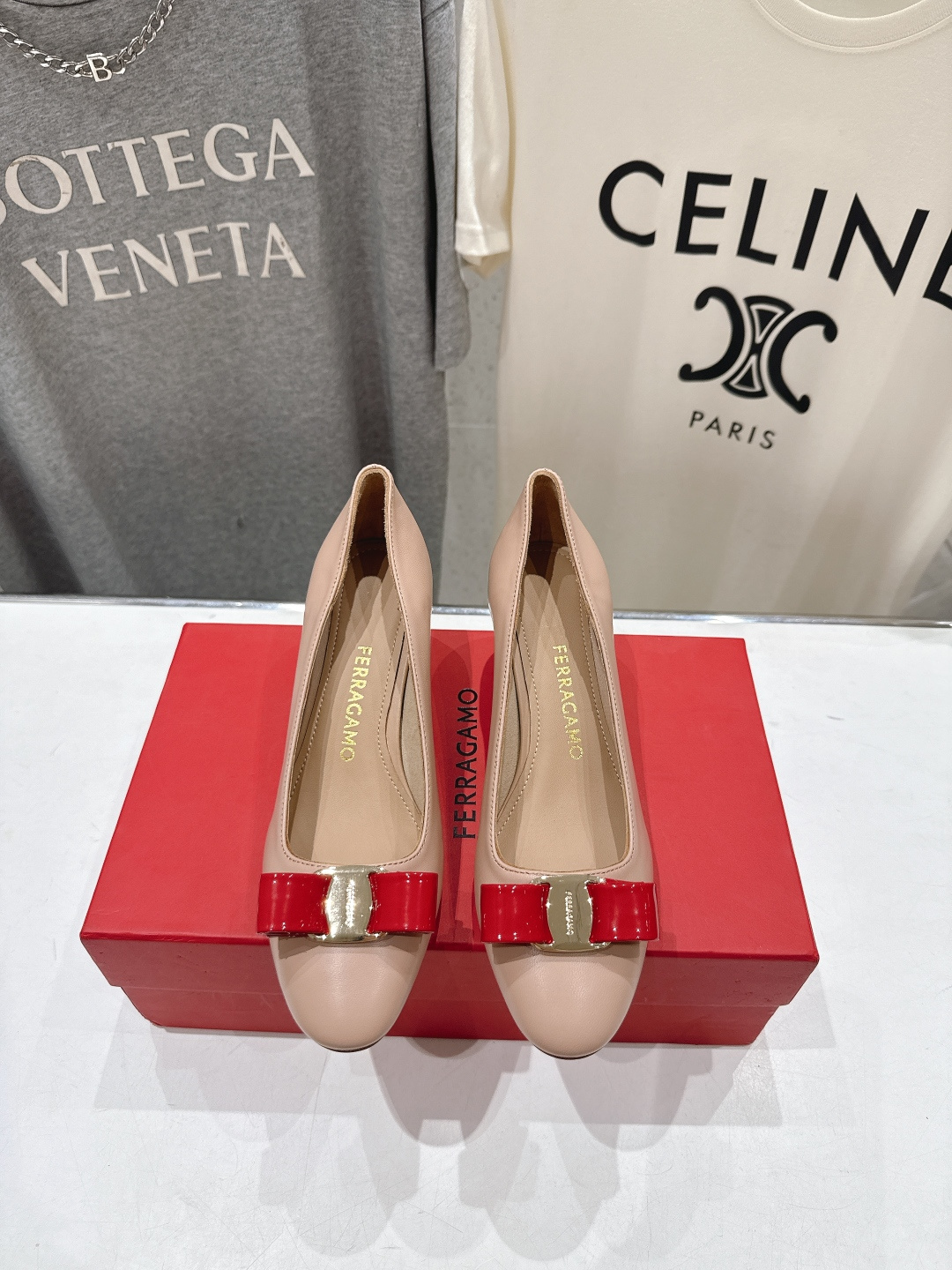 高版本出厂  FERRAGAMO/菲拉格慕F065  26ss官方新款真皮蝴蝶结系列高跟鞋单鞋菲拉格慕今