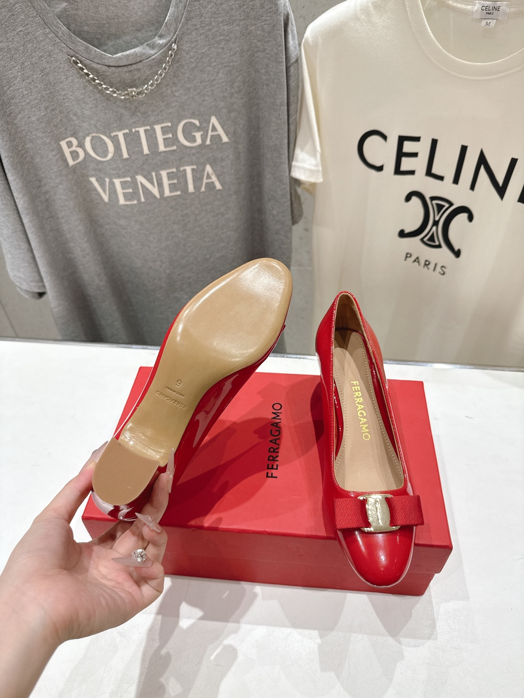 高版本出厂  FERRAGAMO/菲拉格慕F065  26ss官方新款真皮蝴蝶结系列高跟鞋单鞋菲拉格慕今