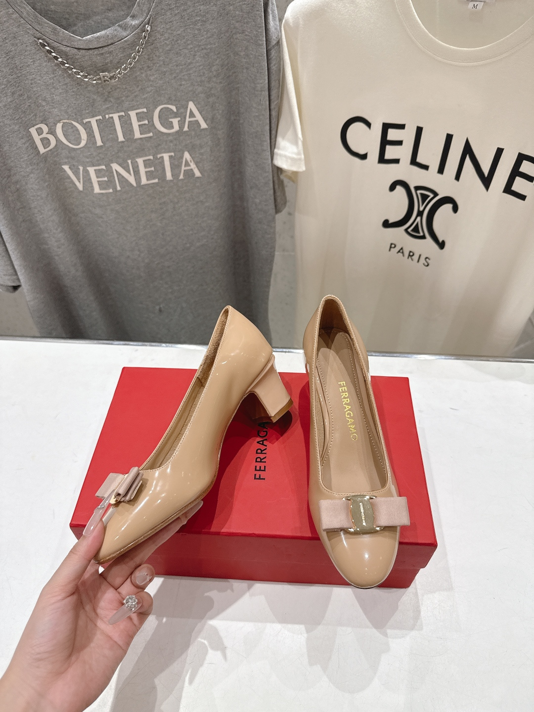 高版本出厂  FERRAGAMO/菲拉格慕F065  26ss官方新款真皮蝴蝶结系列高跟鞋单鞋菲拉格慕今