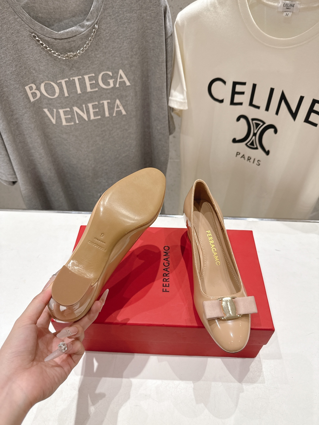 高版本出厂  FERRAGAMO/菲拉格慕F065  26ss官方新款真皮蝴蝶结系列高跟鞋单鞋菲拉格慕今