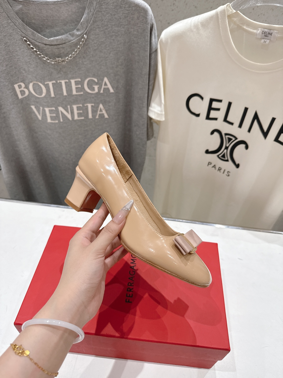 高版本出厂  FERRAGAMO/菲拉格慕F065  26ss官方新款真皮蝴蝶结系列高跟鞋单鞋菲拉格慕今
